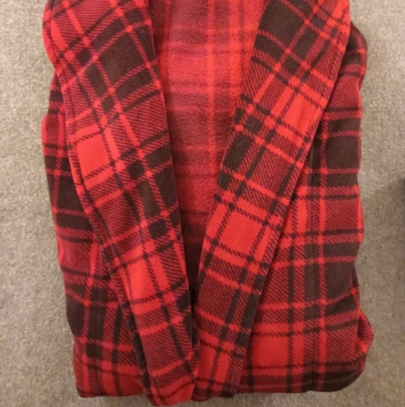 L.L. Bean Men's Plush Robe, red and black plaid, Large-Tall - Picture 2 of 5